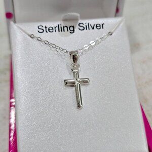 NEW Sterling Silver Cross Pendant Necklace With Dainty Chain